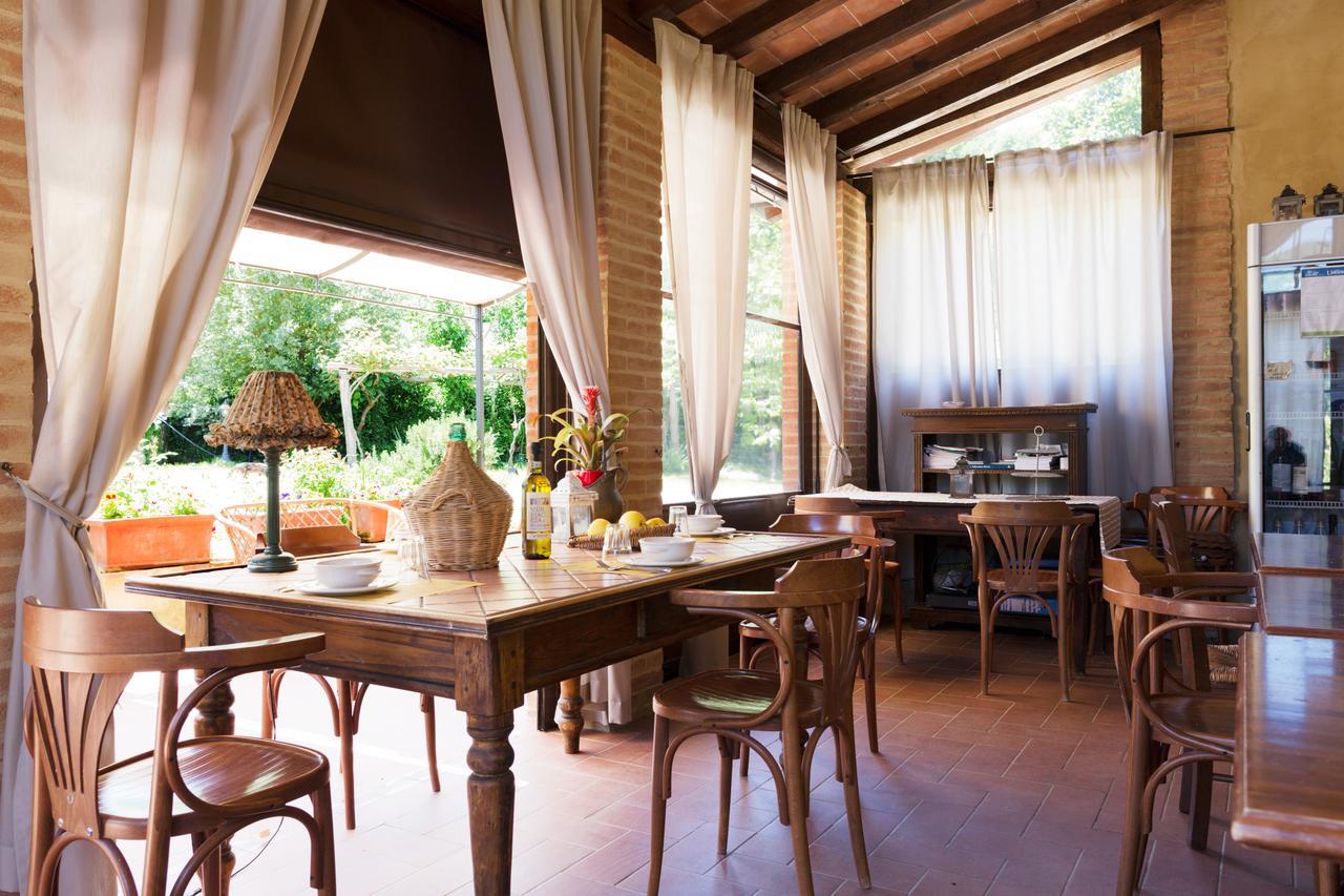 Agriturismo Santa Caterina Castelnuovo di Val di Cecina Eksteriør billede