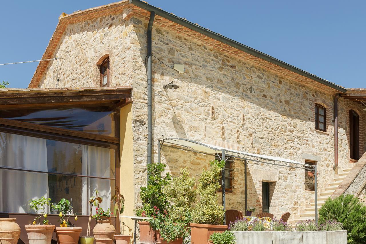 Agriturismo Santa Caterina Castelnuovo di Val di Cecina Eksteriør billede